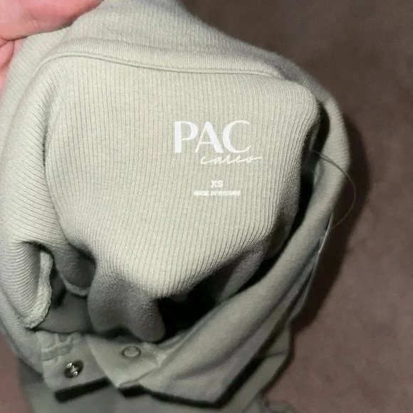 Pacsun Shortsleeve Side Tie Collared Quarter Button Tee NWT - Picture 13 of 13